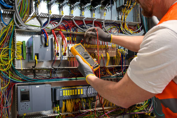 Best Home Electrical Repair  in Ives Estates, FL